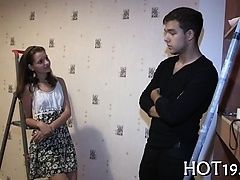 Новая совершеннолетняя молоденькая трахнута